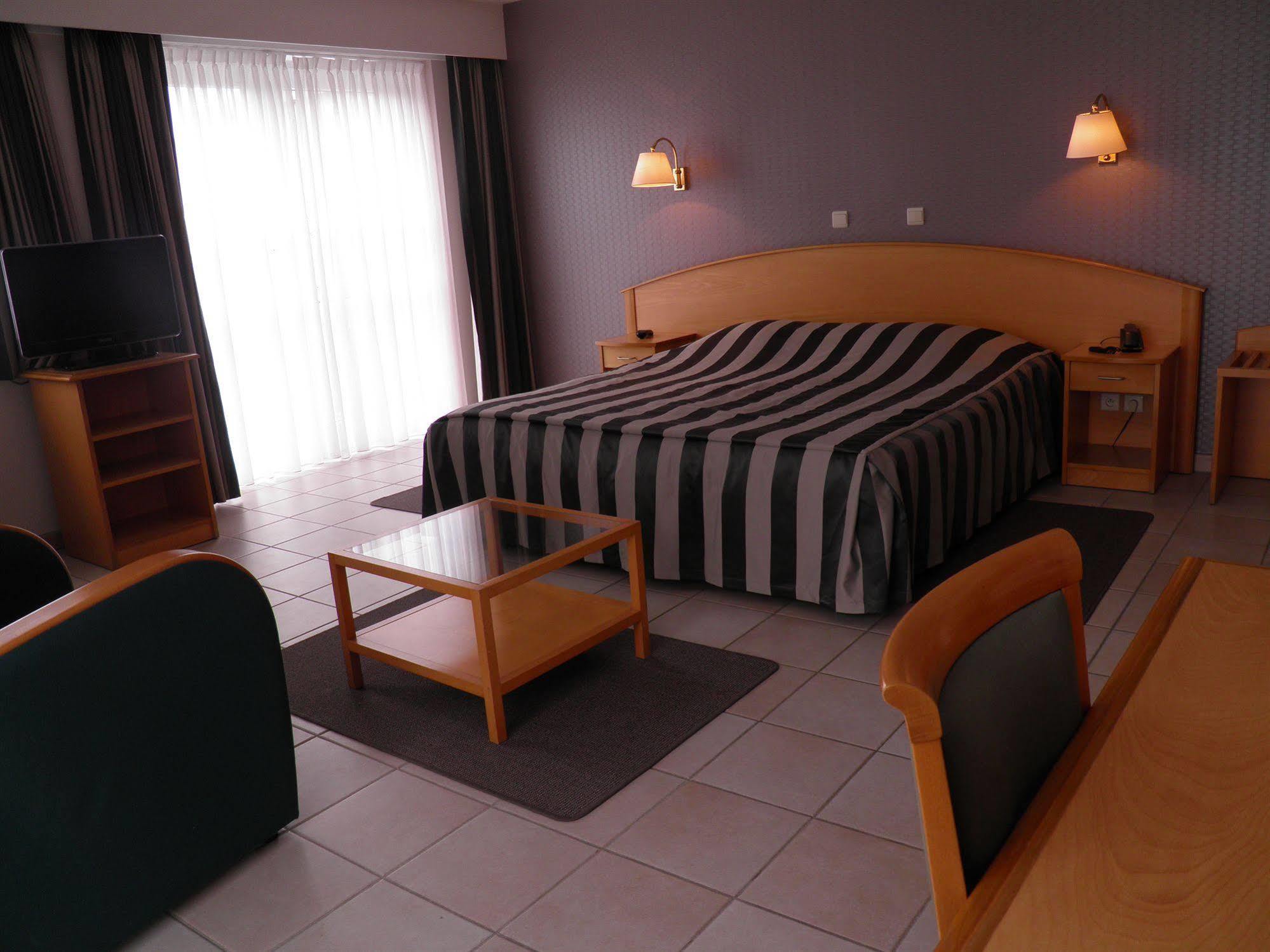 Domein Westhoek Apartment Oostduinkerke Εξωτερικό φωτογραφία